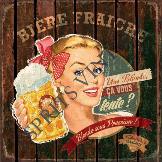 Plaque Métal 19 X 19 Cm Une Publicité De Pin Up Pour Une Bière Esprits Vintage 